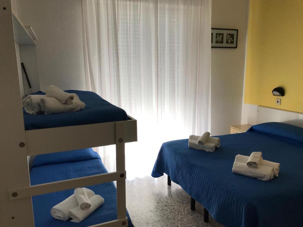 Hotel Perla Verde Римини Экстерьер фото